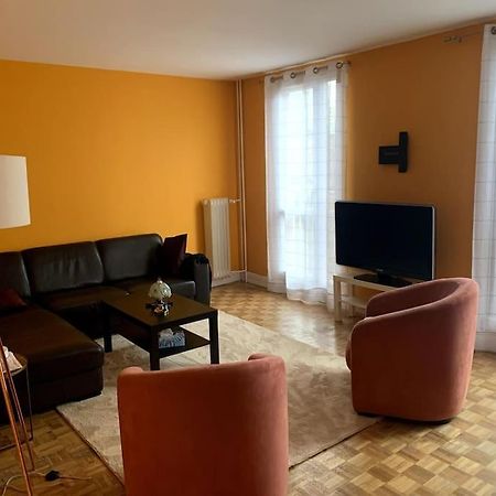 Appartement Chic, Au Pied Du Metro Ligne 14 فيلوجويف المظهر الخارجي الصورة